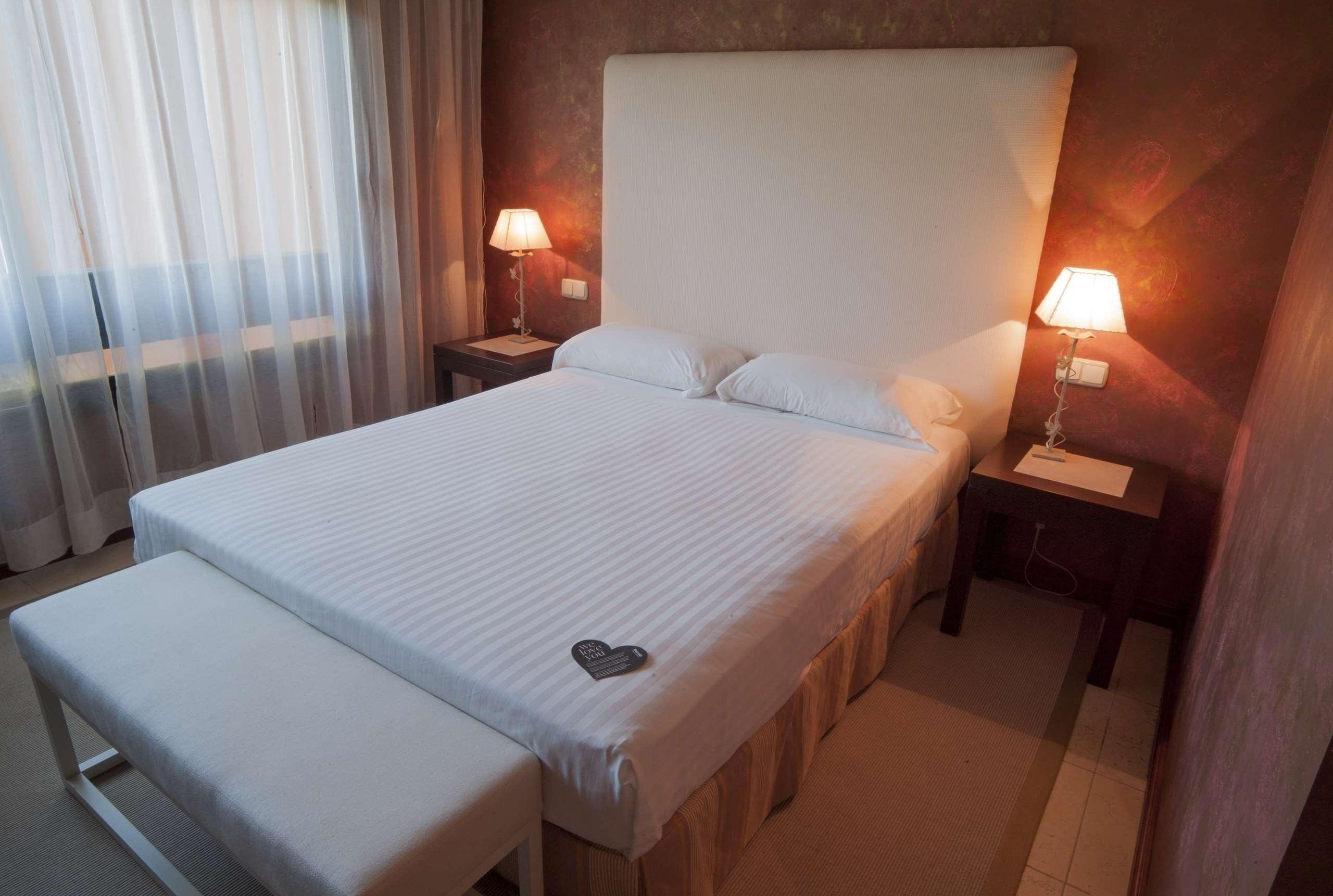 Aparthotel Novo Resort Novo Sancti Petri Extérieur photo